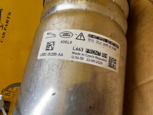 AMORTYZATOR PNEUMATYCZNY PRZÓD PRAWY LAND ROVER DEFENDER II L663