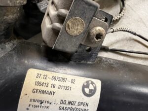 KOMPLET AMORTYZATORY TYŁ TYLNE VDC LEWY PRAWY BMW X5 F15 X6 F16