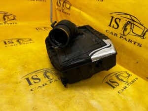 OBUDOWA FILTRA WLOT DOLOT PRZEWÓD POWIETRZA PORSCHE MACAN 95B 2.0 TFSI