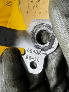 MOCOWANIE WSPORNIK UCHWYT RENAULT DACIA 1.5 BLUE DCI