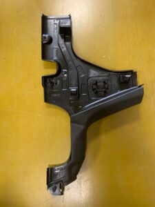 LISTWA OSŁONA KLATKI ŚRODEK PRAWA JEEP WRANGLER JL