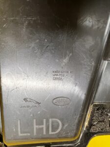 KRATKA WENTYLACYJNA LAND ROVER DISCOVERY V L550