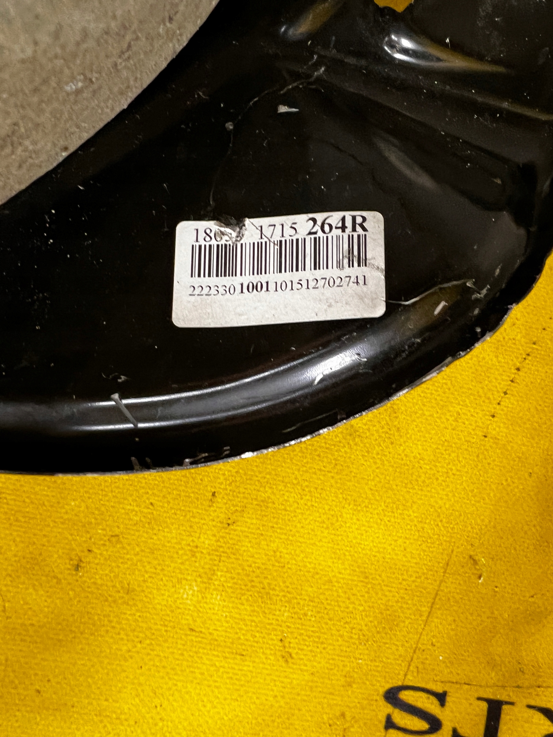 NOWA ZWROTNICA WAHACZE ZAWIESZENIE PRZÓD PRAWY MERCEDES W222 S400 4MATIC
