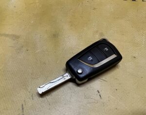 KLUCZYK PILOT KEY TOYOTA HILUX VIII