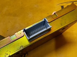 WZMACNIACZ AUDIO BOSE CHEVROLET CORVETTE C5 97-04