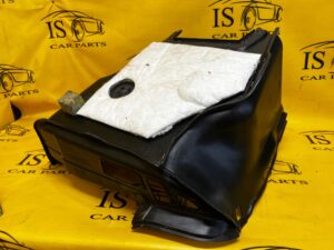 BOCZEK TAPICERKA BAGAŻNIKA PRAWY PRAWA INFINITI Q70 M35H