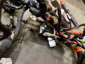 WIĄZKA INSTALACJA WNĘTRZA KABINY FORD EXPLORER MK6 3.3 V6 FHEF HYBRID