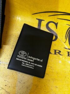 ETUI KSIĄŻKA INSTRUKCJA OBSŁUGI SERWISOWA HOLANDIA TOYOTA HILUX VIII 8