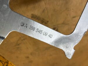 WSPORNIK MOCOWANIE UCHWYT STEROWNIKA MODUŁU SAM MERCEDES GL X166