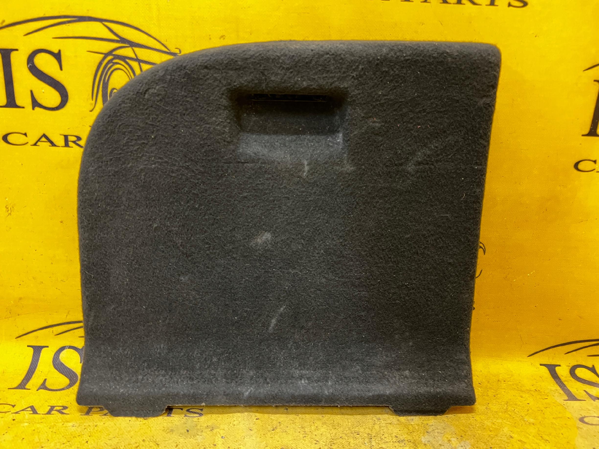 ZAŚLEPKA BOCZKA BAGAŻNIKA LEWY TYŁ AUDI A4 B8