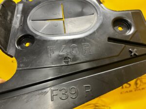 OSŁONA PODWOZIA ZBIORNIKA PRAWA BMW X1 F48 X2 F39 NOWA OEM