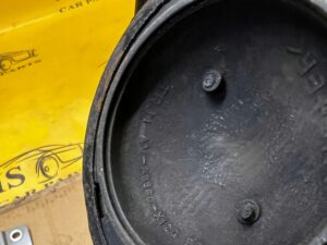 ŁAPA MOCOWANIE WSPORNIK PODUSZKA SILNIKA NISSAN LEAF I ZE0