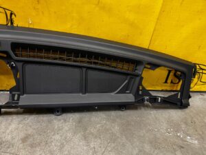 KRATKA GÓRNA NAWIEWU OSŁONA MASKOWNICA DESKI KONSOLI FORD BRONCO 21-