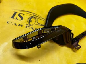 LISTWA DEKOR OBUDOWA KONSOLI FORD FIESTA MK8 EU VIGNALE