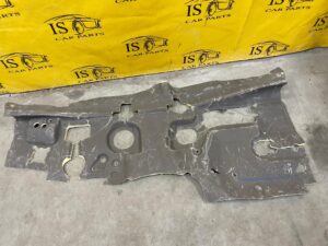 WYGŁUSZENIE ŚCIANY GRODZIOWEJ LR L462 DISCOVERY V