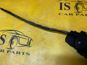 ZAMEK DRZWI TYŁ LEWY MERCEDES C-KLASA W206