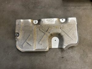 BLACHA OSŁONA TERMICZNA MERCEDES GL X166 4.7 V8