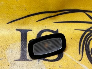 LAMPKA LAMPA OŚWIETLENIE KABINY LED MERCEDES C W205 E W213