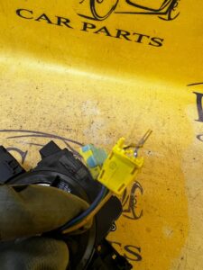 PRZEŁĄCZNIK ZESPOLONY MANETKI TAŚMA FORD ESCAPE MK4