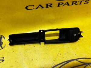 SCHOWEK PRZYCISK PRZEŁĄCZNIK RENAULT MEGANE IV