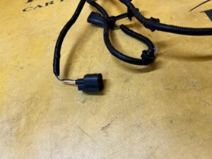 WIĄZKA INSTALACJA SILNIKA SILNICZKA WYCIERACZEK PRZÓD FORD FIESTA MK8