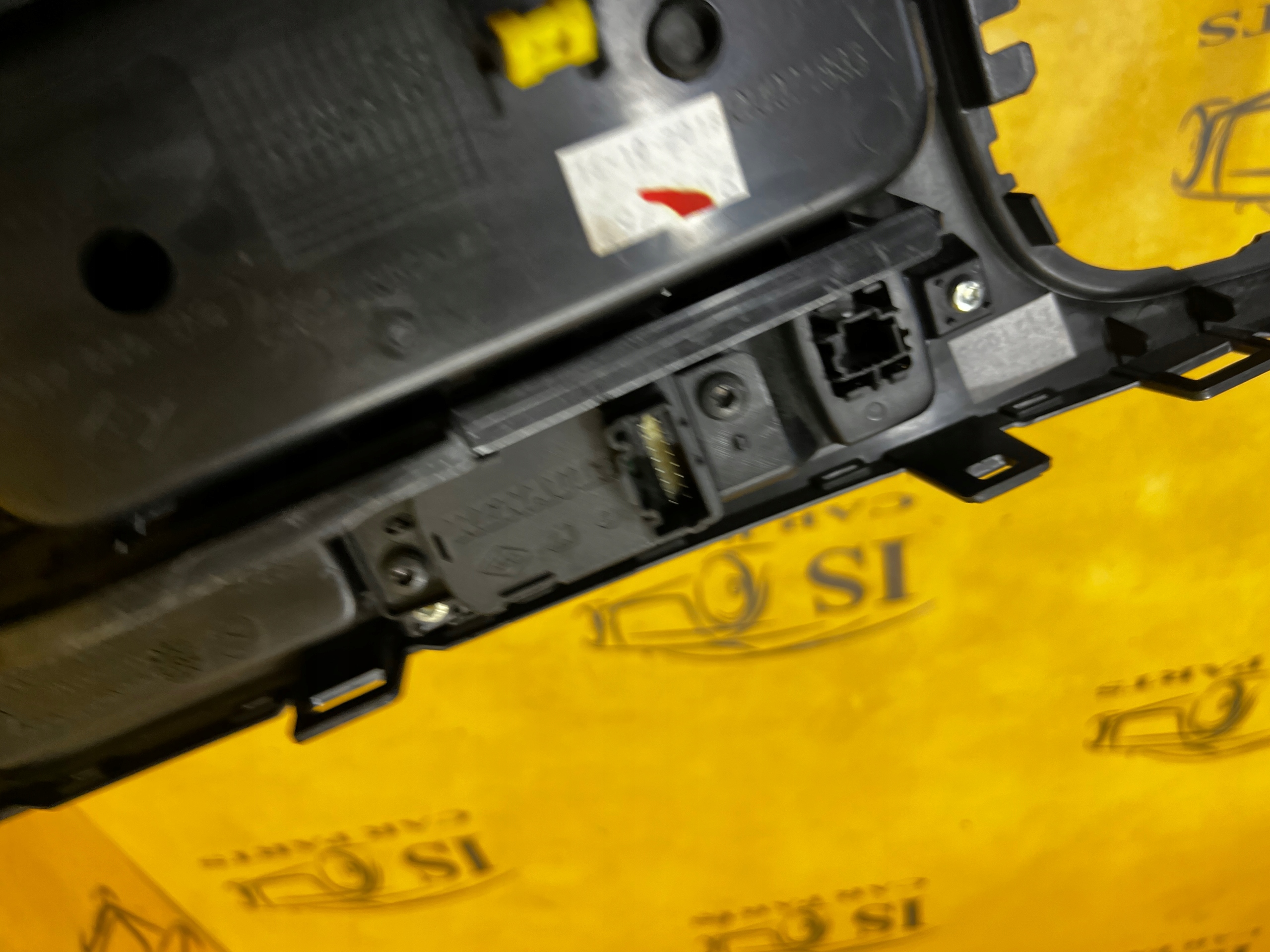 RAMKA OSŁONA DEKOR TUNELU ŚRODKOWEGO RENAULT MEGANE IV EU