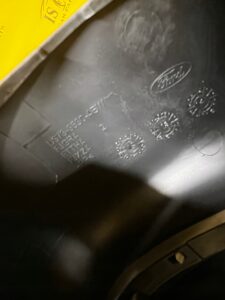 OBUDOWA OSŁONA KOLUMNY KIEROWNICZEJ LICZNIKA FORD FUSION LIFT USA