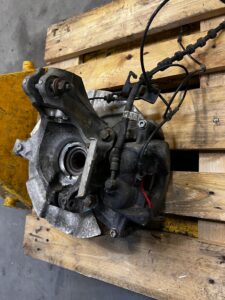 ZWROTNICA TARCZA PRZÓD LEWY LAND ROVER DISCOVERY SPORT V L550 LIFT 2.0 D