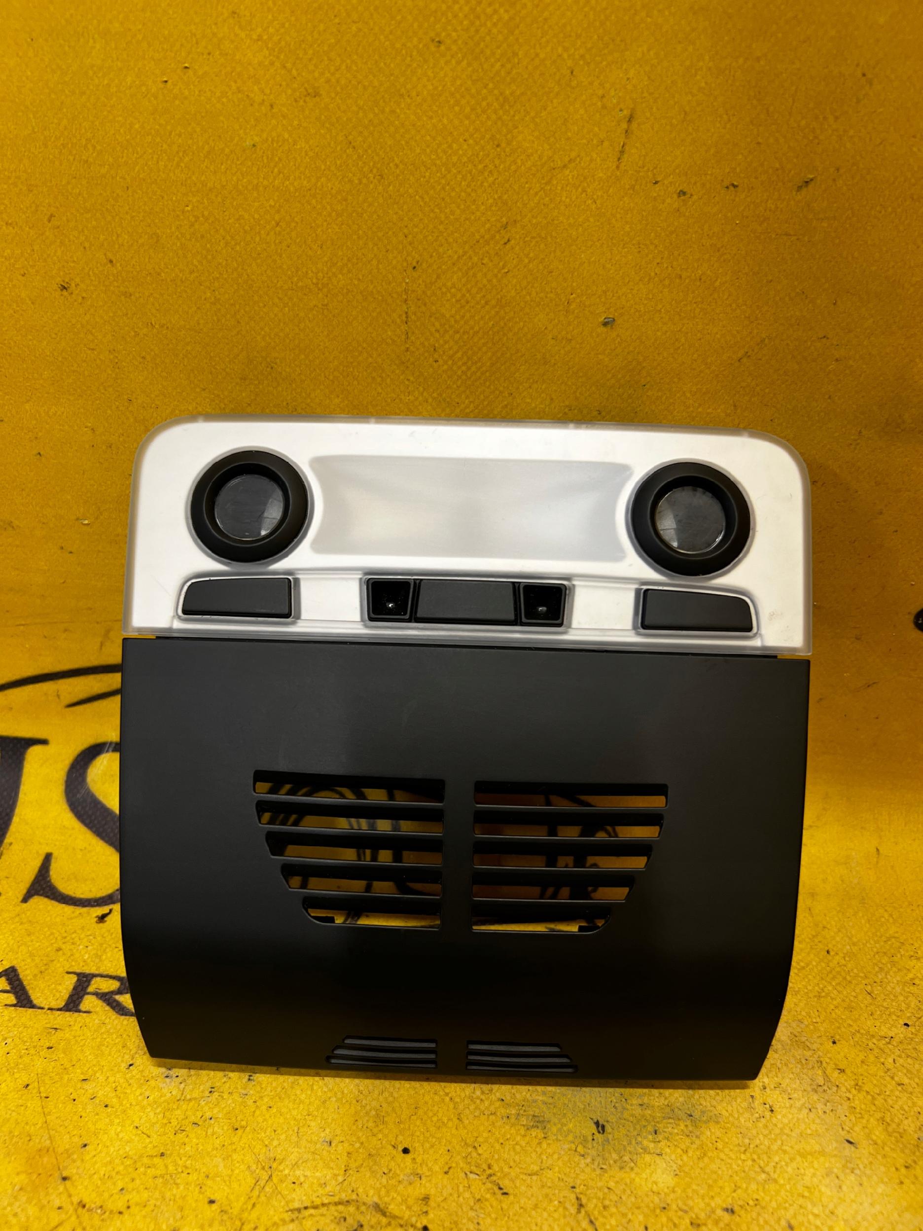 LAMPKA OŚWIETLENIE PODSUFITKI BMW E92 M3 6946126