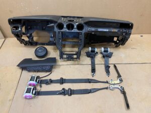 ORYGINALNA DESKA PODUSZI PASY KONSOLA FORD MUSTANG VI MK6 S550 2015-