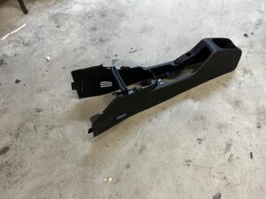 TUNEL ŚRODKOWY SCHOWEK UCHWYT NA KUBEK CUPHOLDER CITROEN C3 II DS3 EU