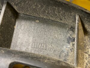 ŚLIZG MOCOWANIE ZDERZAKA TYŁ PRAWY MERCEDES CLS W257