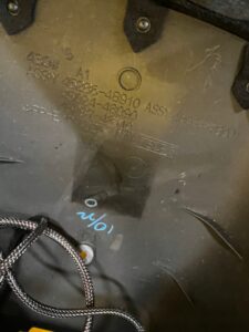 OSŁONA DRĄŻKA KIEROWNICZEGO RAMKA ZEGARÓW LEXUS RX 450H III 3 AL10