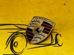 EMBLEMAT ZNACZEK PORSCHE PANAMERA 970 I LIFT MACAN 95B