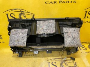 SCHOWEK DESKI KONSOLI PASAŻERA LAND ROVER DISCOVERY V L462