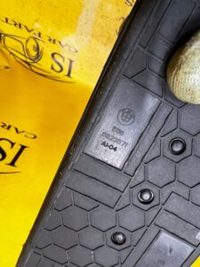 PODKŁADKA WKŁADKA PÓŁKI KONSOLI BMW F40