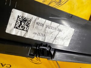 OSŁONA ZAŚLEPKA PLASTIK PODSUFITKI DACHU TYŁ LEWA 4 DRZWI FORD BRONCO 21-