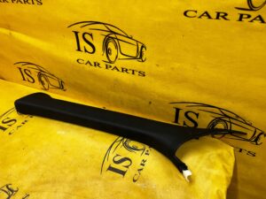 POSZYCIE OSŁONA OBUDOWA SŁUPKA PRZÓD A LEWY PORSCHE MACAN 95B