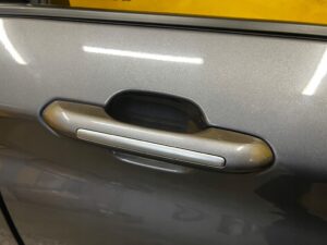 DRZWI PRAWA STRONA PRAWY PRZÓD TYŁ FORD EXPLORER VI CARBONIZED GRAY 2022R