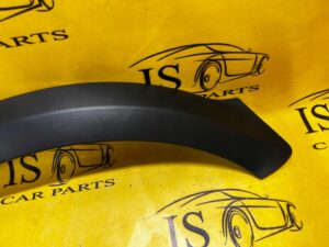 LISTWA BŁOTNIKA LEWY TYŁ RANGE ROVER VOGUE L405