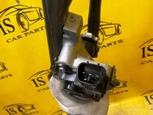 MECHANIZM SILNIK WYCIERACZEK PRZEDNICH TOYOTA HILUX VIII 8