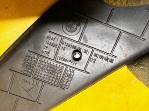 MATA WYKŁADZINA SCHOWKA FOTELA TYŁ LEWY BMW X5 E70 X6 E71