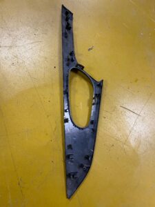 DEKOR LISTW CARBON PRAWY PRZÓD NISSAN X-TRAIL T32