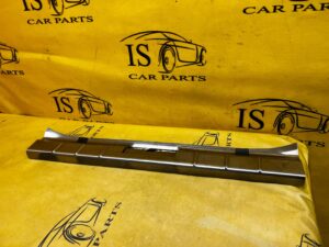 LISTWA OSŁONA PROGU BAGAŻNIKA PASA TYŁ TYLNEGO PORSCHE PANAMERA 970 I LIFT