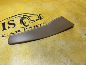 OSŁONA ZAŚLEPKA PLASTIK SCHOWKA PASAŻERA DESKI KONSOLI PORSCHE MACAN 95B