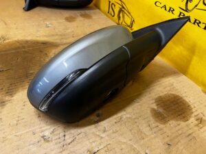 LUSTERKO ZEWNĘTRZNE PRAWE 9 PIN FORD KUGA MK3 LIFT EU SOLAR SILVER