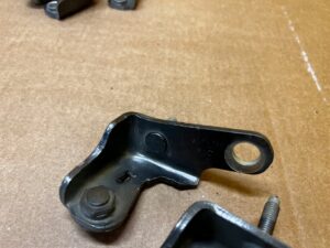 KOMPLET ZAWIASY DRZWI PRZÓD LEWY FORD FIESTA MK8