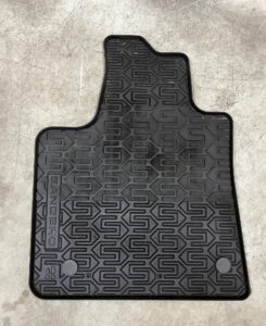 KOMPLET DYWANIKI WYCIERACZKI GUMOWE ORYGINALNE DACIA SANDERO III