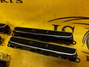 PRZEŁĄCZNIKI PRZYCISKI ECO START-STOP OFF RENAULT MEGANE IV