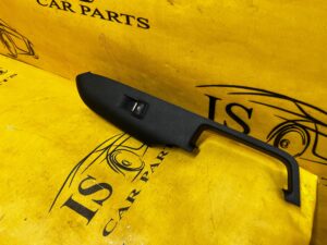 PANEL PRZEŁĄCZNIK SZYB PRZÓD PRAWY FORD MUSTANG VI